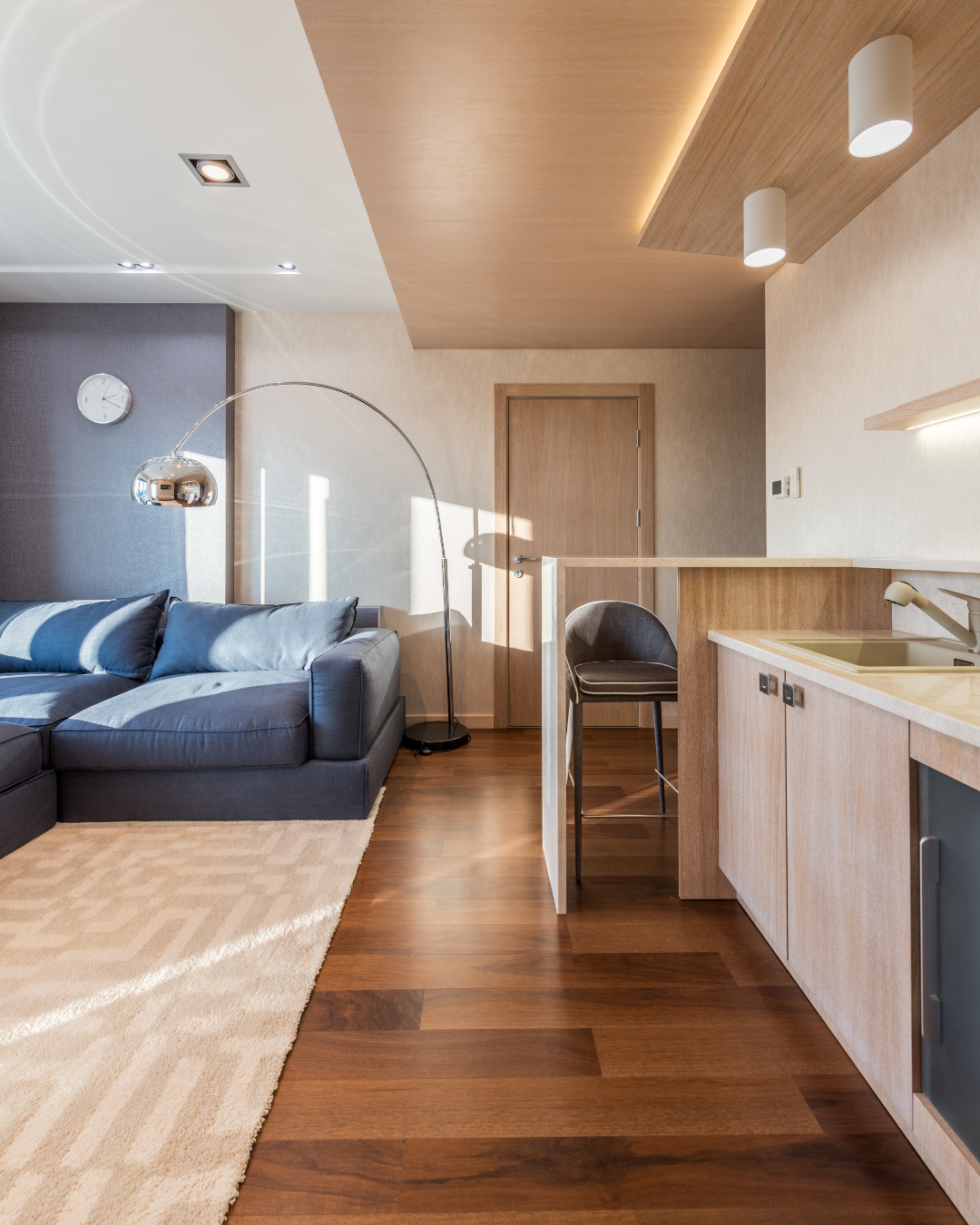 Beige Minimalist Modern New in my Blog Instagram Post (2) Salon moderno reformado